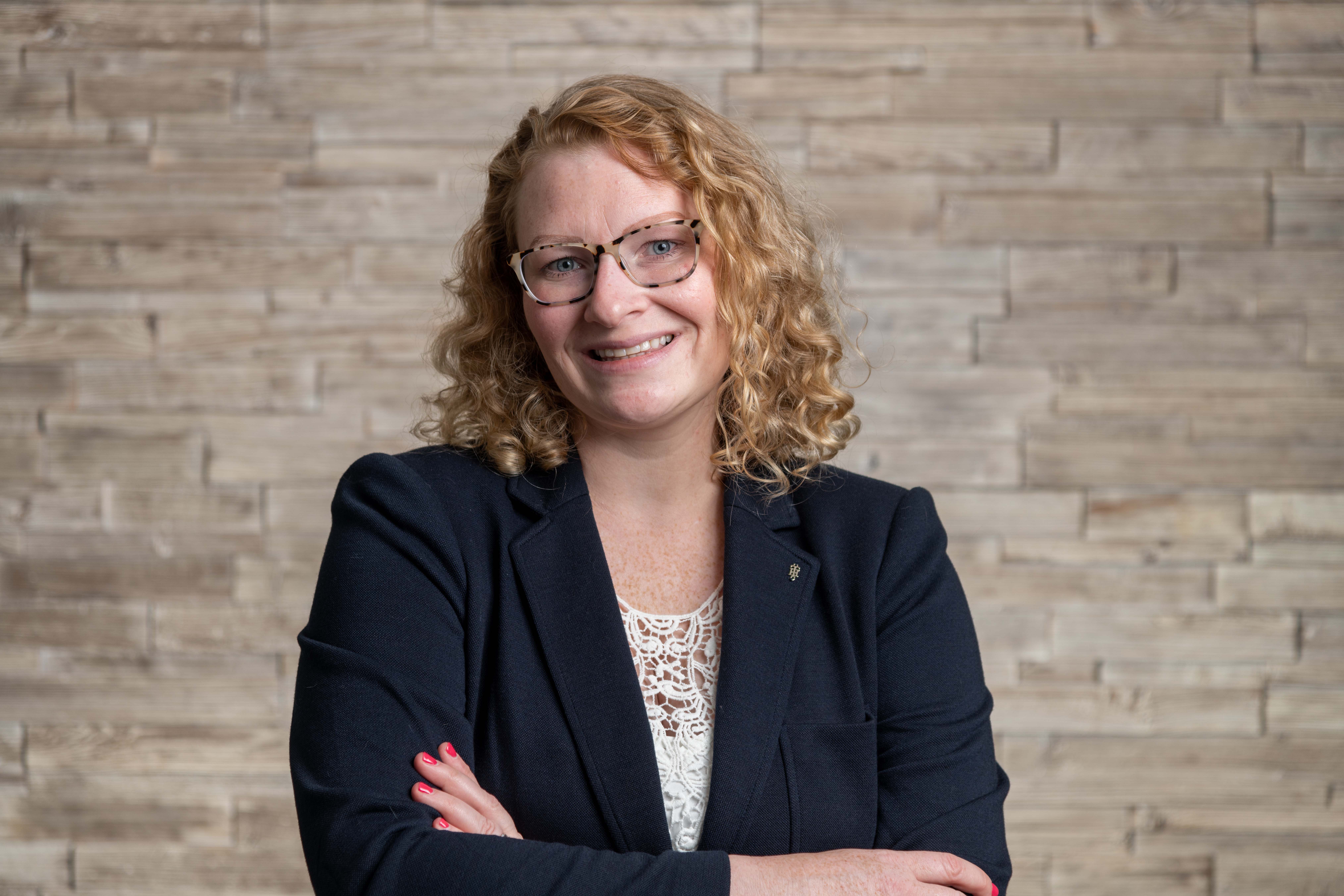 Tracy-OHare-Associate-Marketing-Director-Pennsylvania-Headshot